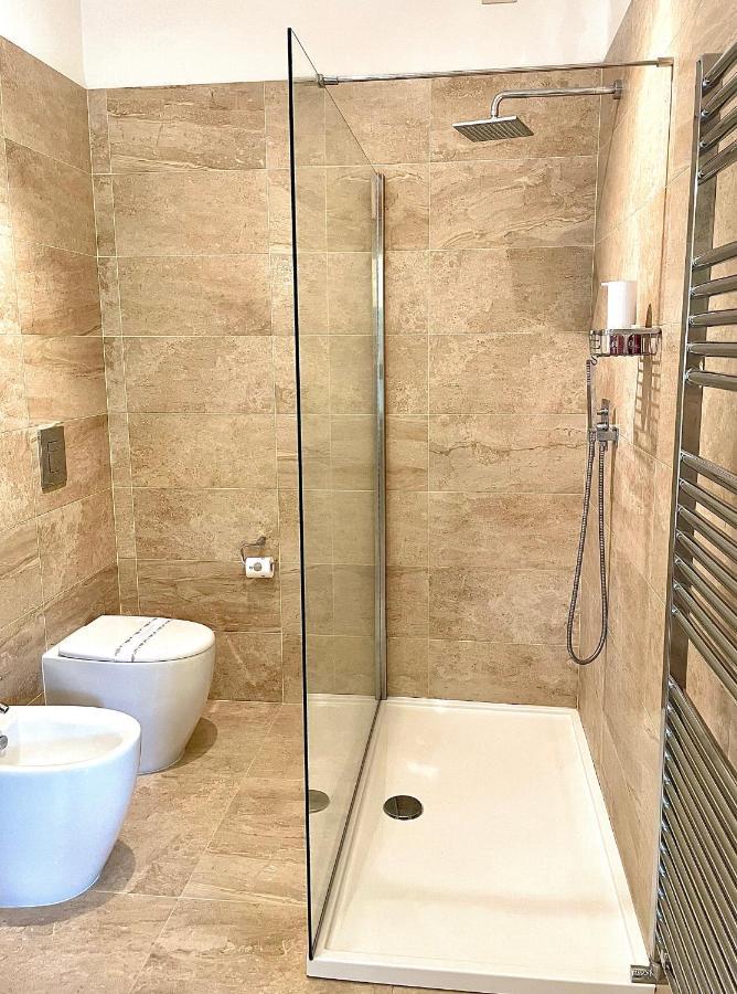 Al Poggio - Luxury Rooms คาโปแตร์รา ภายนอก รูปภาพ