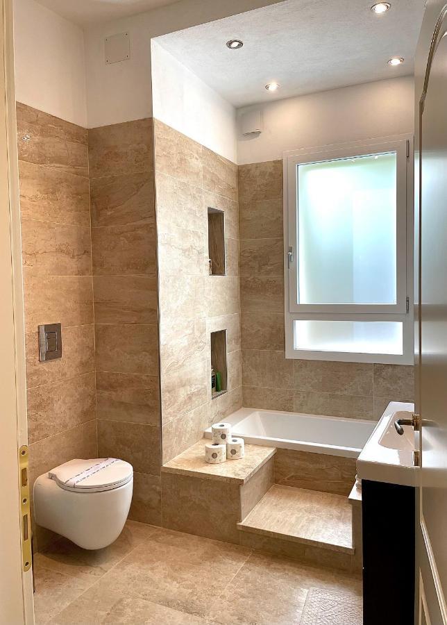 Al Poggio - Luxury Rooms คาโปแตร์รา ภายนอก รูปภาพ