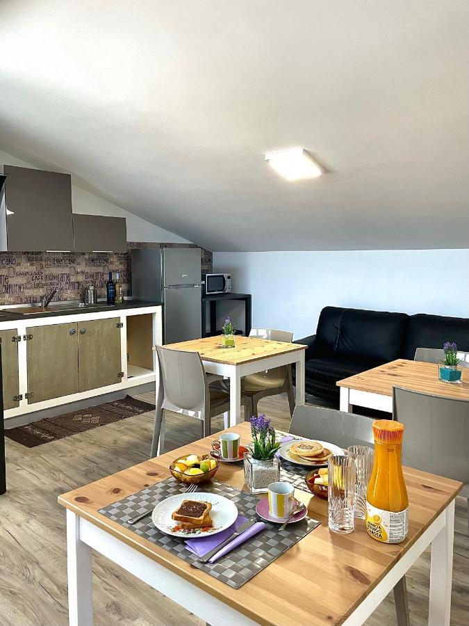 Al Poggio - Luxury Rooms คาโปแตร์รา ภายนอก รูปภาพ