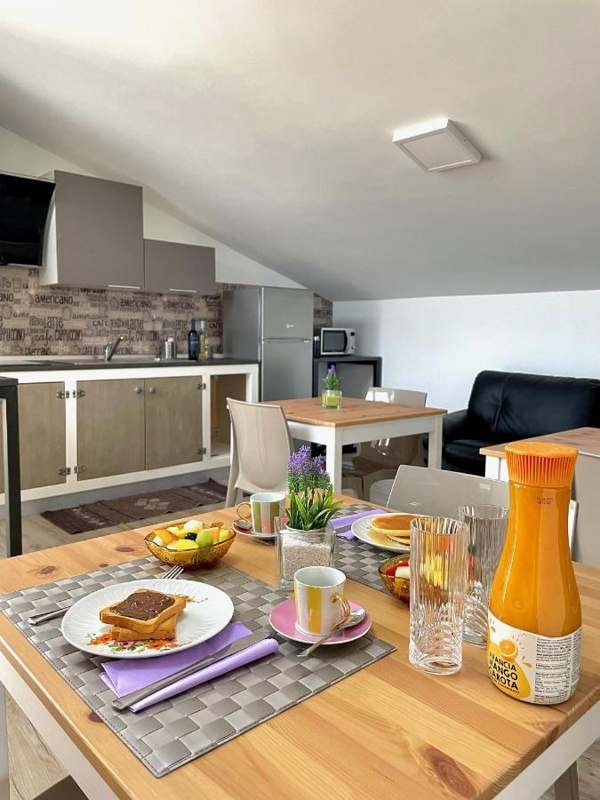 Al Poggio - Luxury Rooms คาโปแตร์รา ภายนอก รูปภาพ
